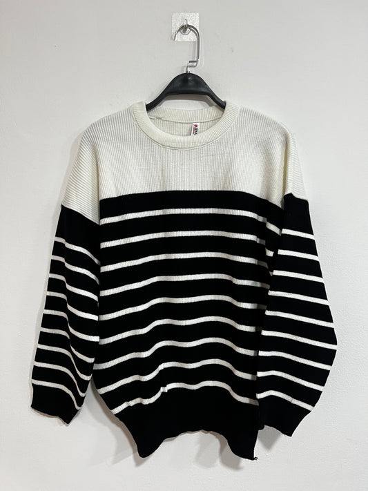 Sweater knit blouse.