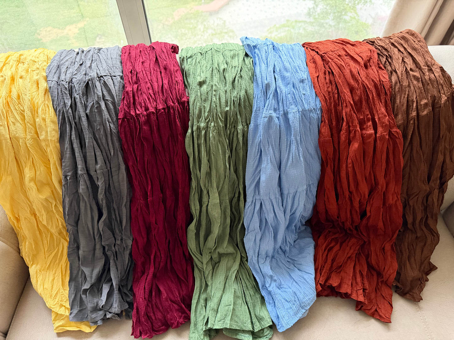 Maxi crinkled skirt
