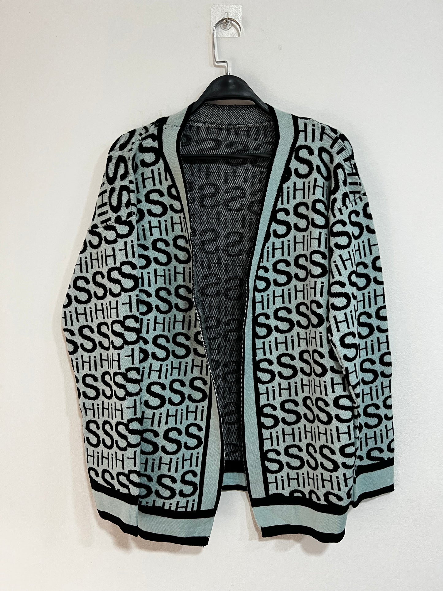 Chic Oversized Patterned Cardigan.