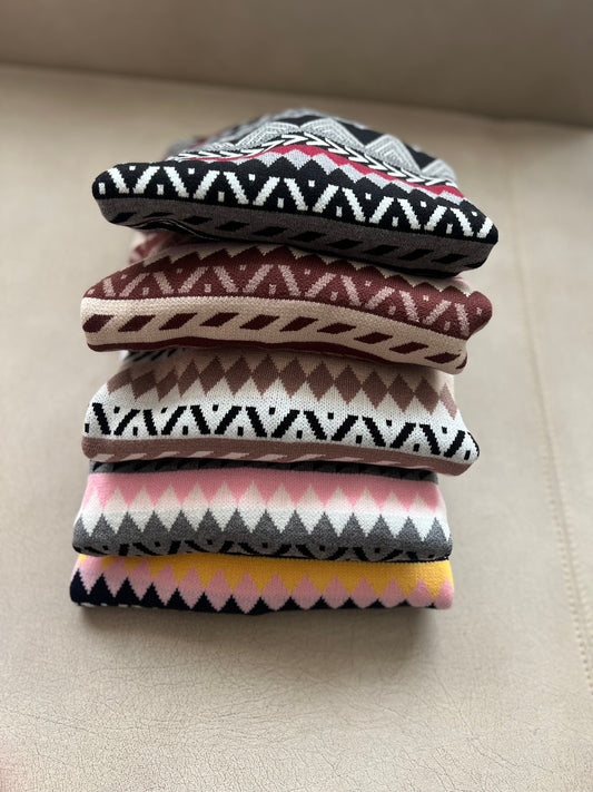 Geometric pattern knitted sweater.