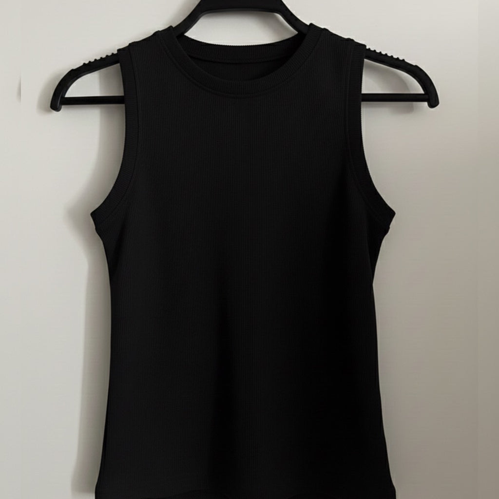 Ripped knit Tank top.