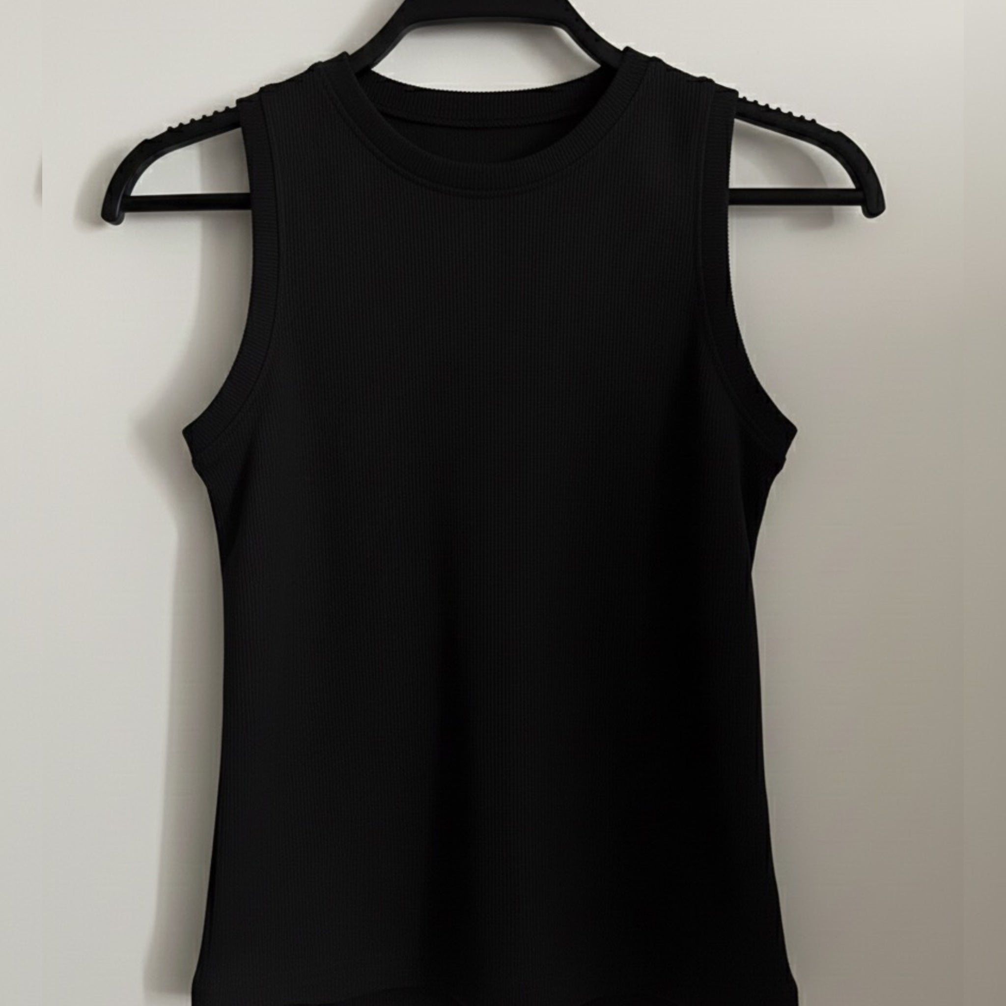 Ripped knit Tank top.