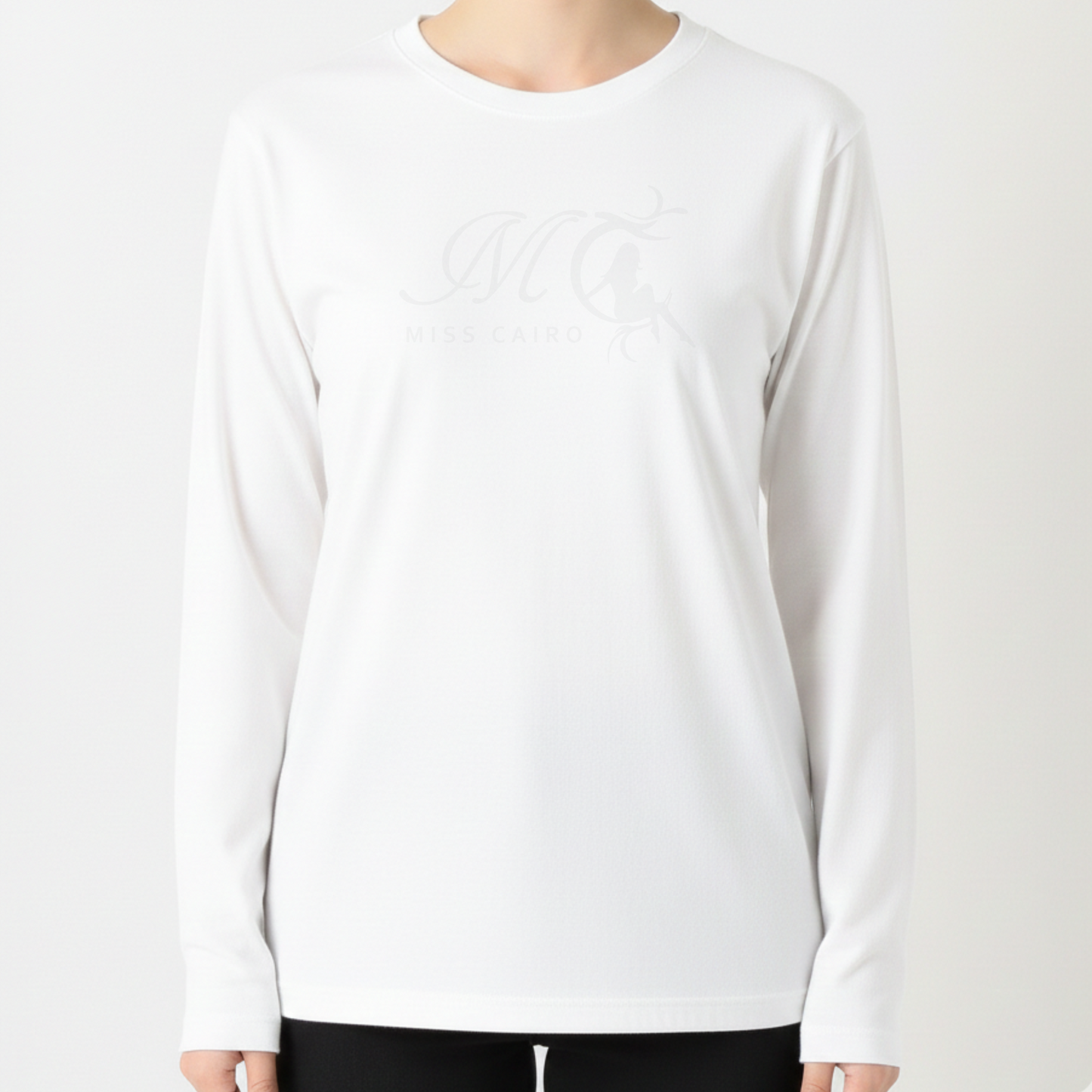 Long sleeve top.