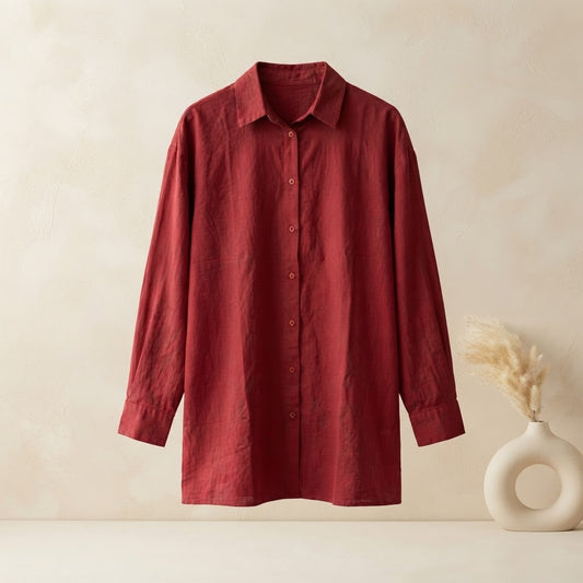 Elegant linen button-up tunic.